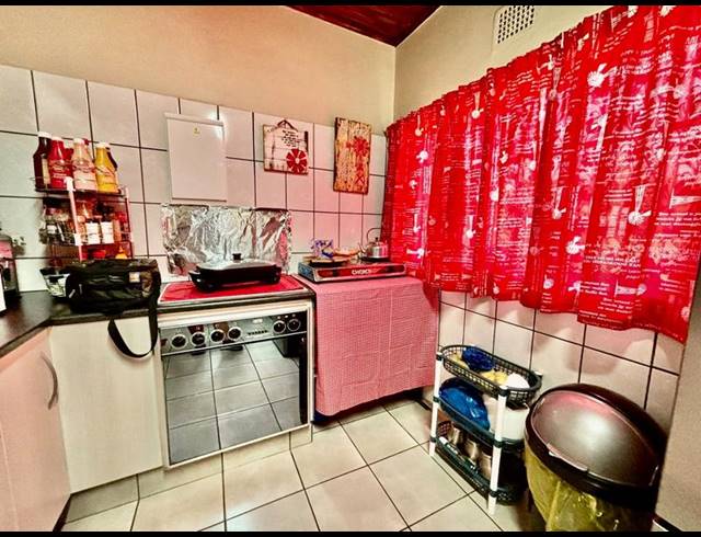 3 BEDROOM HOUSE FOR SALE IN VANDERBIJLPARK CW 6